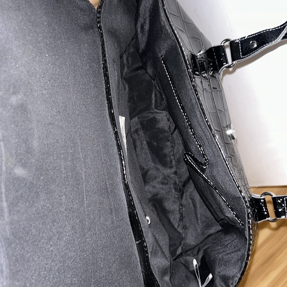 - US Polo Assn black patent vinyl bag - Picture 6 of 11